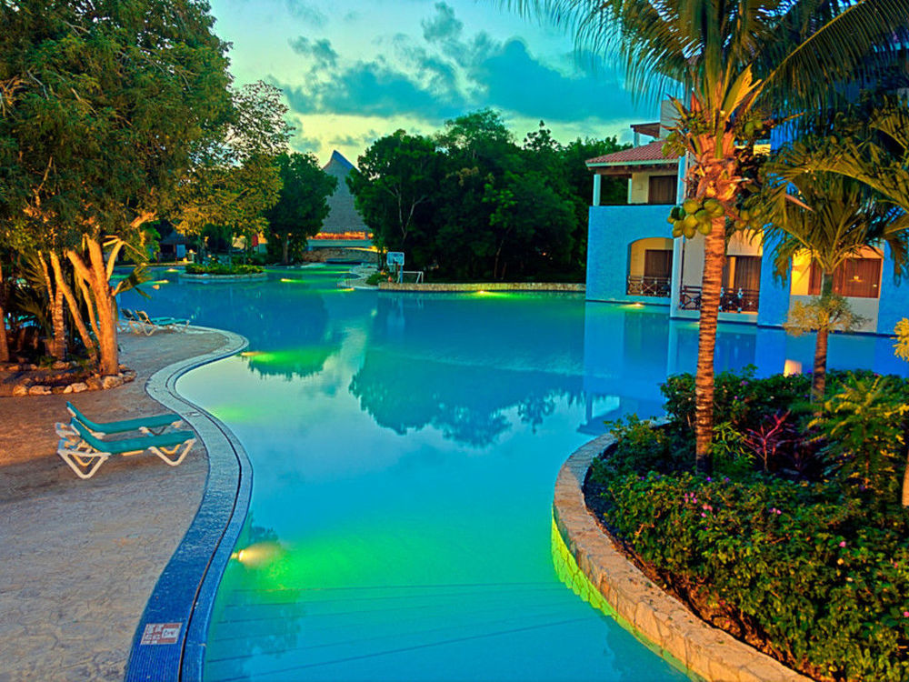 מלון פלאייה דל כרמן Occidental At Xcaret Destination מראה חיצוני תמונה The pool at the Hard Rock Hotel
